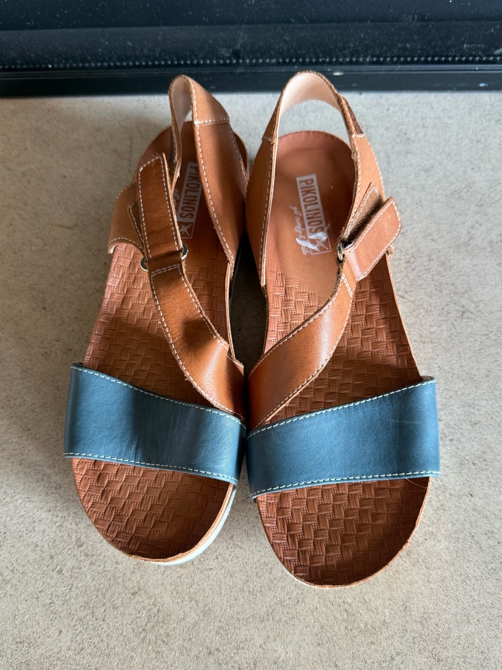 Pikolinos Mahon Sandals